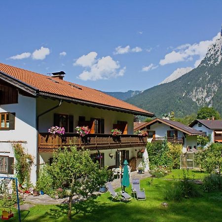 Gaestehaus Kurparkfrieden 미텐발트 외부 사진